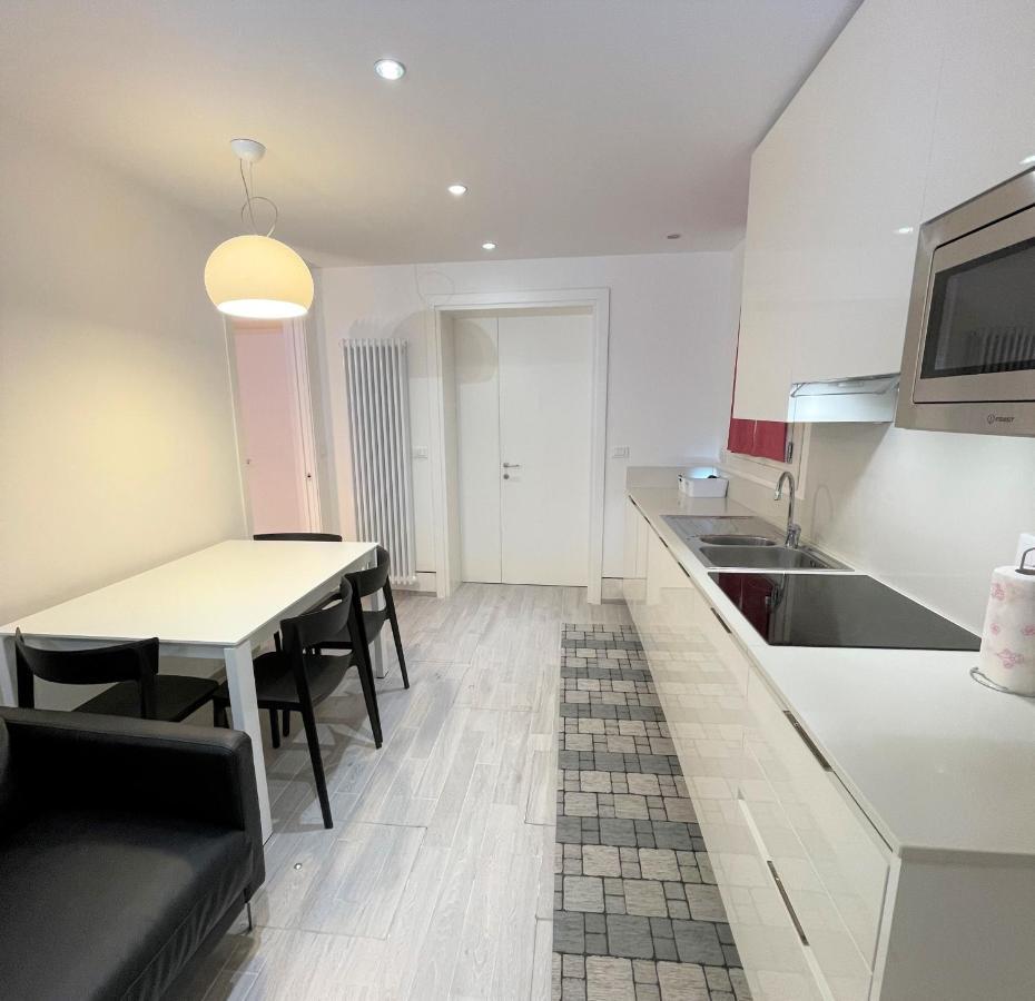 Casanova Apartment เวนิส ภายนอก รูปภาพ